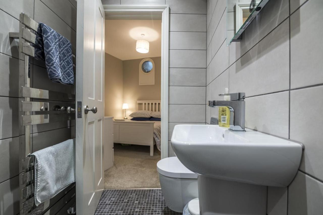 Sea Legs - 2 Bedroom Apartment - טנבי מראה חיצוני תמונה